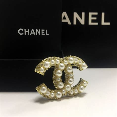 chanel brooch pearl and crystal|Chanel brooch cheap.